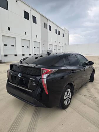2016 Toyota Prius 4th Gen - Image 5 of 31