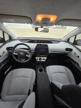 2016 Toyota Prius 4th Gen - Image 15 of 31