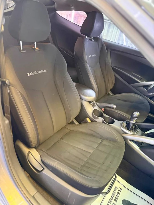 2016 Hyundai Veloster - Image 5 of 13