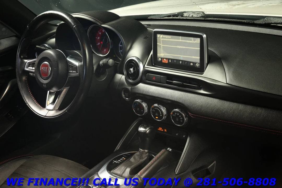 2017 Fiat 124 Spider - Image 18 of 21