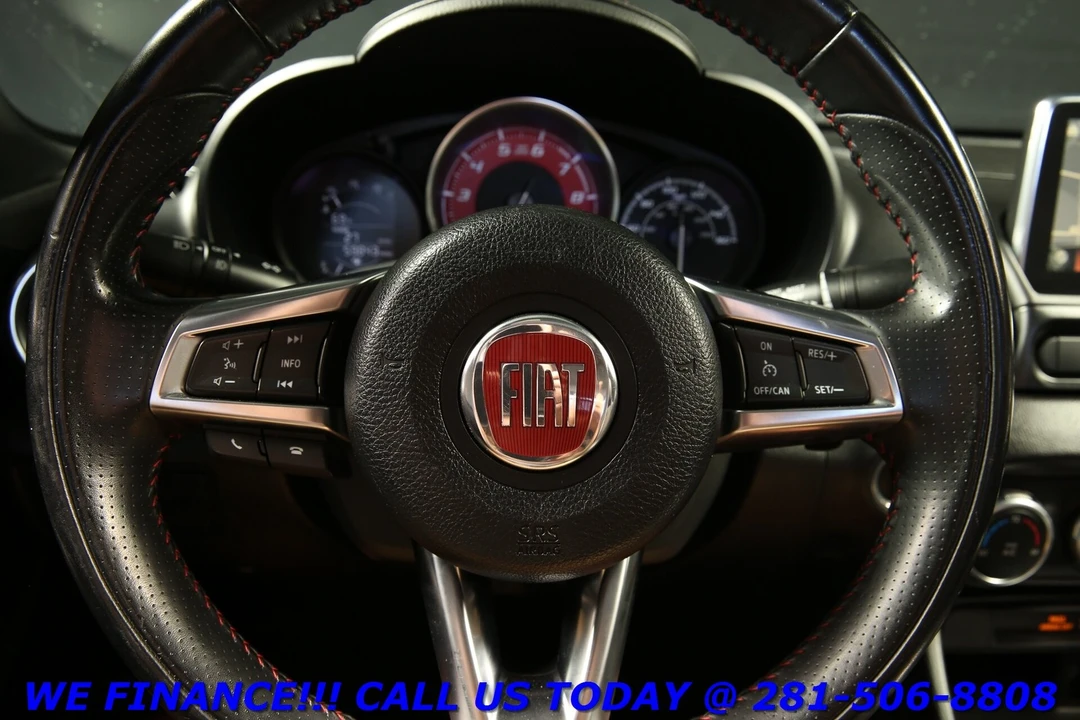 2017 Fiat 124 Spider - Image 12 of 21