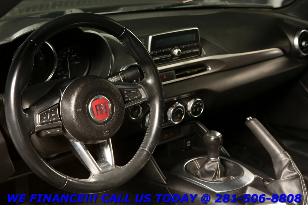 2017 Fiat 124 Spider - Image 11 of 21