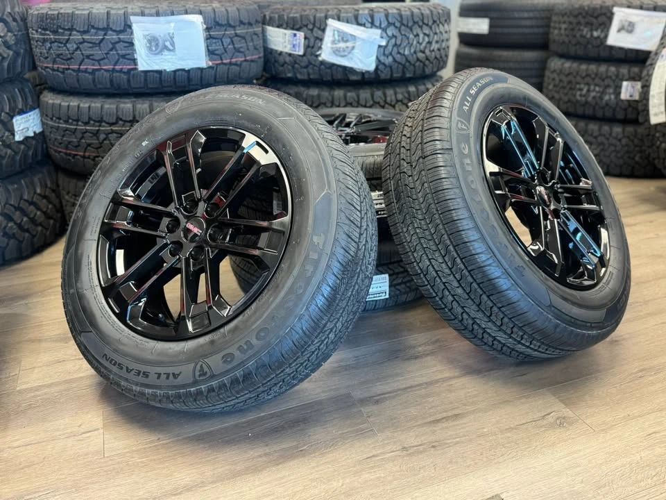2017 Parts & Memorabilia Other Wheels - Image 3 of 6