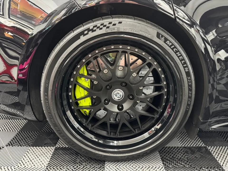 2017 Parts & Memorabilia Other Wheels - Image 6 of 9