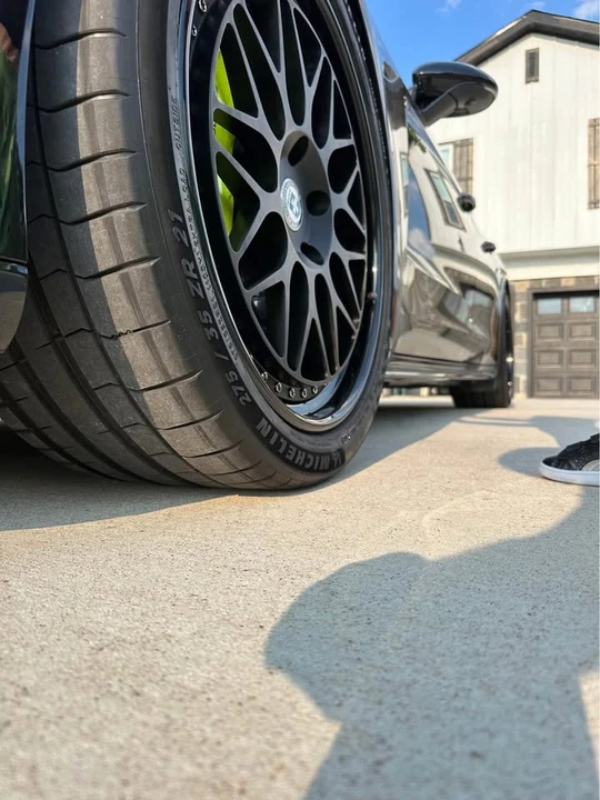 2017 Parts & Memorabilia Other Wheels - Image 9 of 9