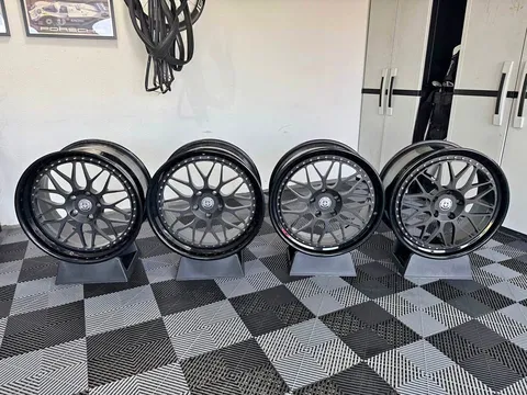 Porsche Panamera HRE 300 3-Piece Forged Wheels