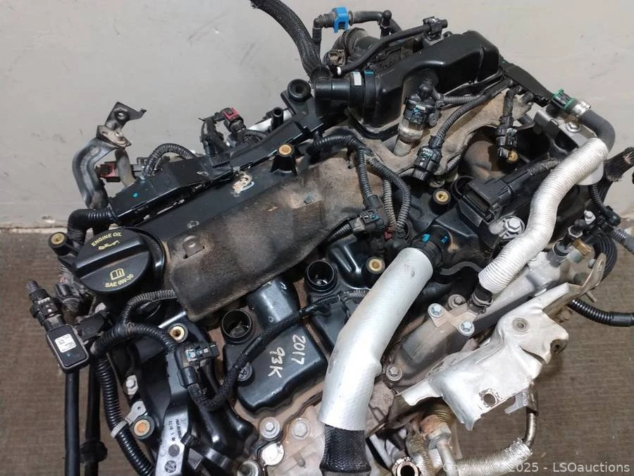 2017 Parts & Memorabilia Engines - Image 2 of 2