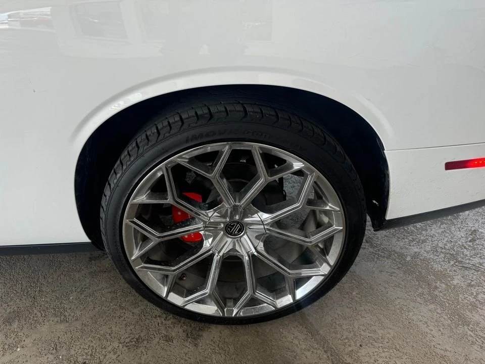 2017 Dodge Challenger 3rd Gen - Image 4 of 5