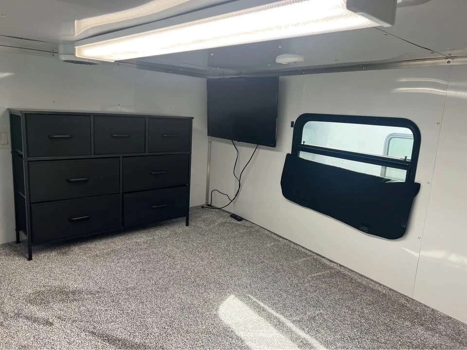 2017 Continental Cargo Trailer - Image 8 of 10
