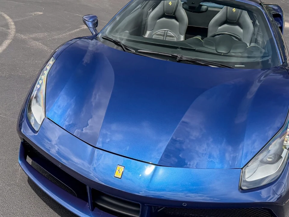 2017 Ferrari 488 Spider - Image 3 of 4