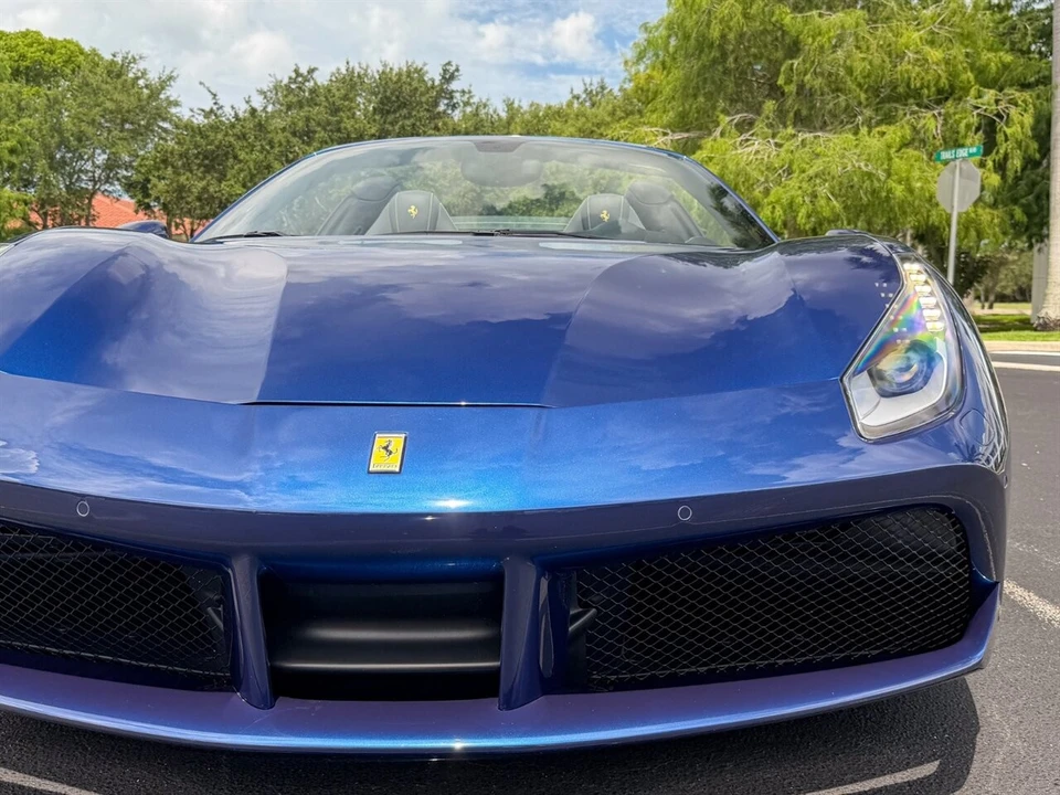 2017 Ferrari 488 Spider - Image 4 of 4