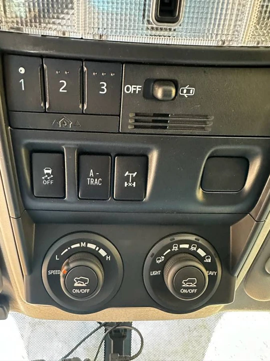 2017 Toyota 4Runner 5th Gen - Image 14 of 24