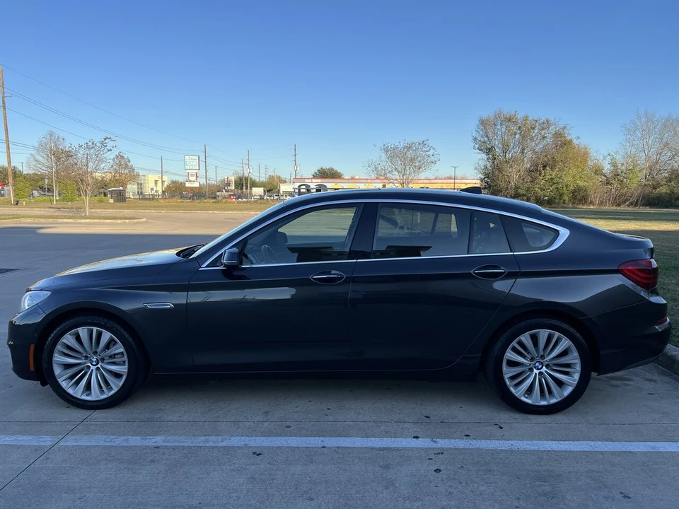 2017 BMW 5 Series - Image 8 of 21