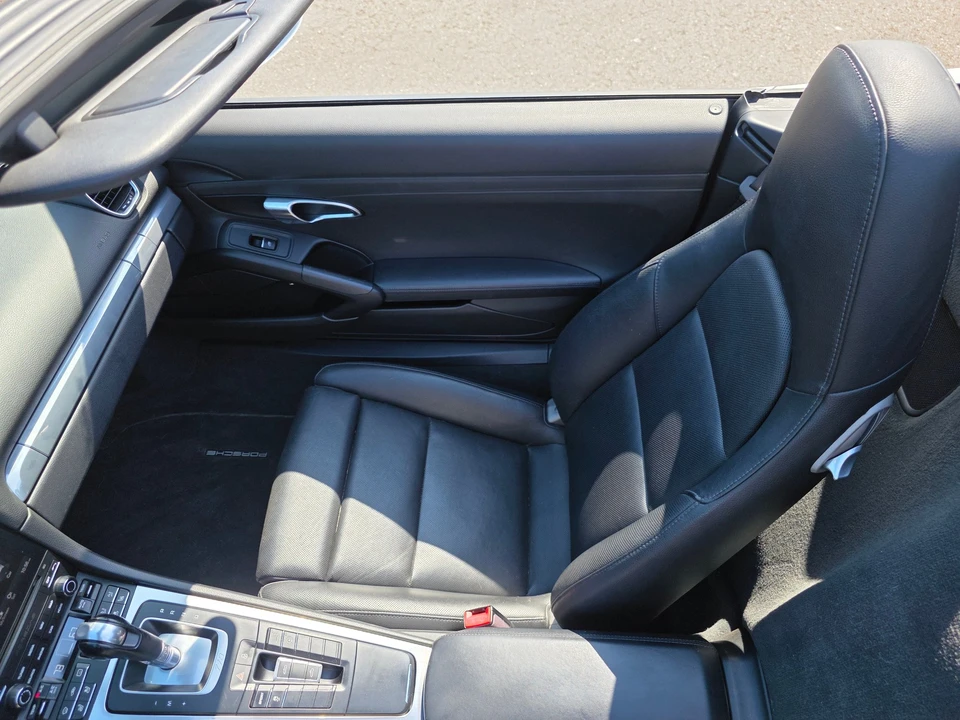 2017 Porsche 718 Boxster - Image 19 of 31