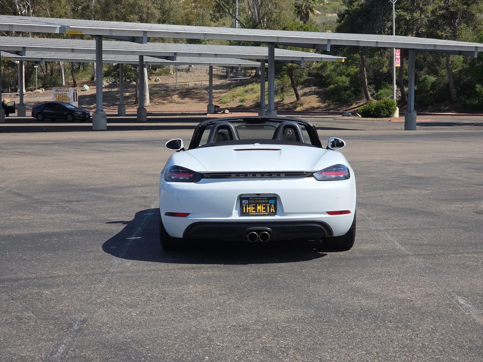 2017 Porsche 718 Boxster - Image 24 of 31