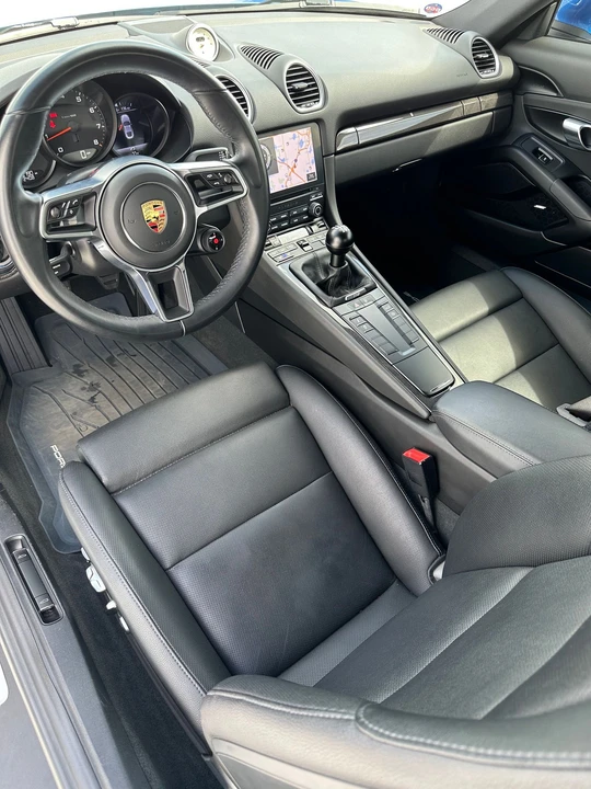 2017 Porsche 718 Cayman - Image 19 of 24
