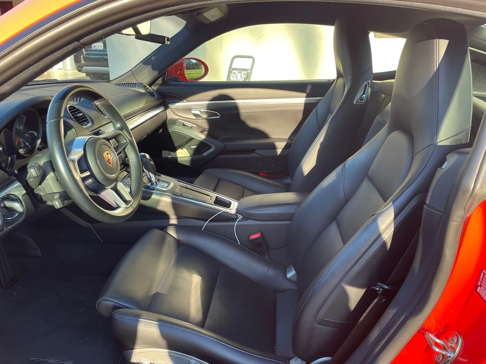 2017 Porsche 718 Cayman - Image 13 of 17