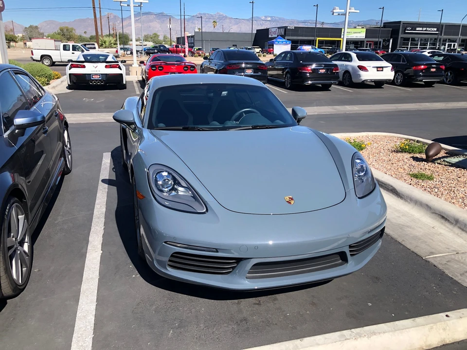 2017 Porsche 718 Cayman S - Image 4 of 5