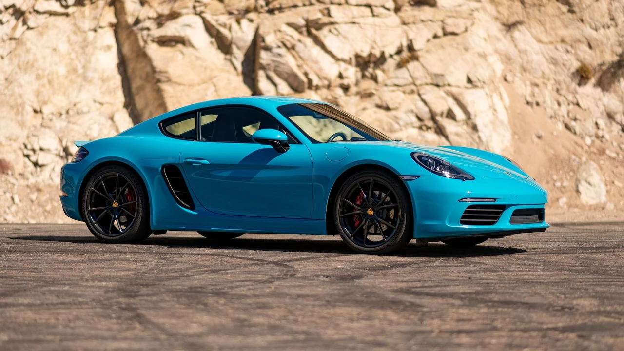 2017 Porsche 718 Cayman S - Image 3 of 11