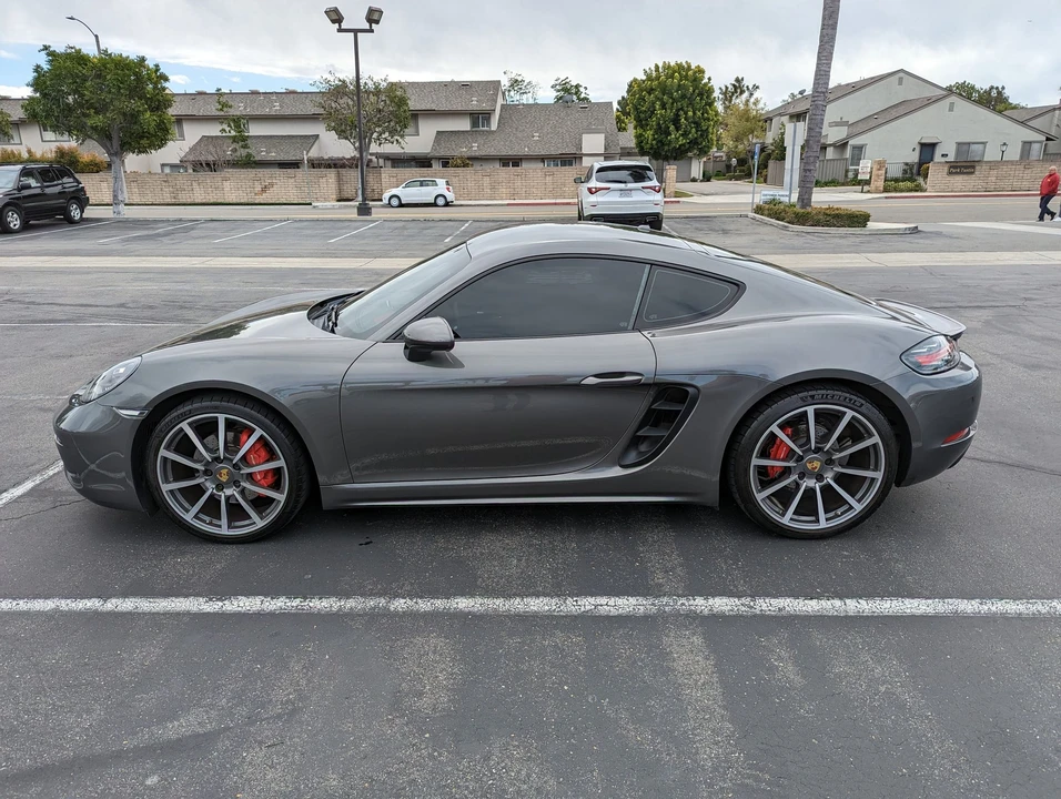 2017 Porsche 718 Cayman S - Image 2 of 23