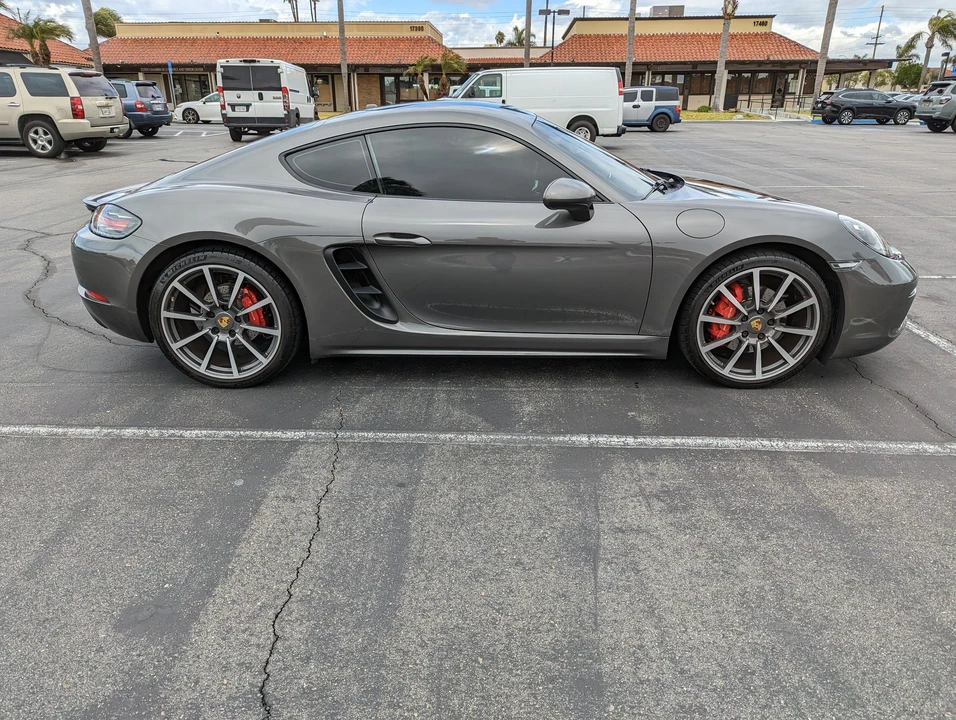 2017 Porsche 718 Cayman S - Image 2 of 20