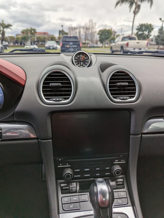 2017 Porsche 718 Cayman S - Image 16 of 20