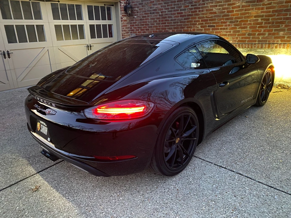 2017 Porsche 718 Cayman S - Image 15 of 31