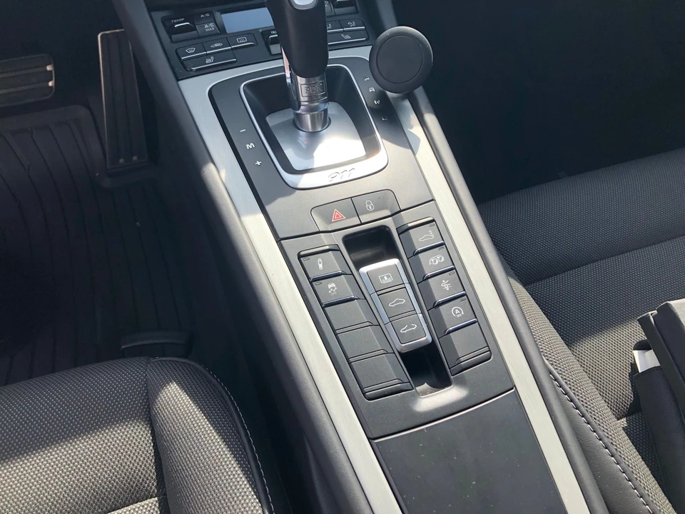 2017 Porsche 991 Targa 4 GTS - Image 8 of 9