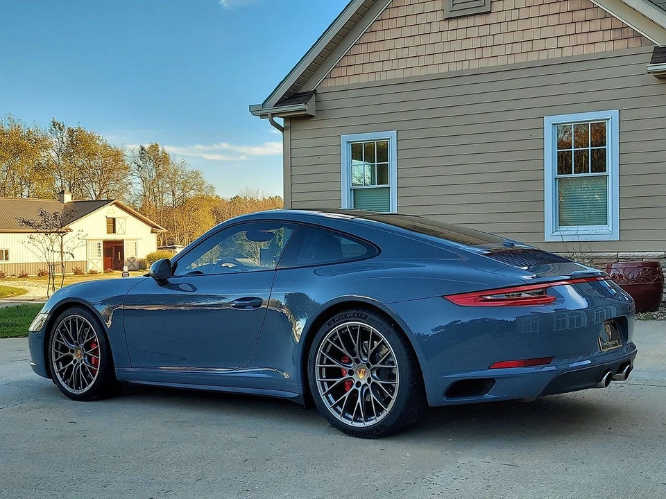 2017 Porsche 991 Carrera 4S - Image 9 of 15