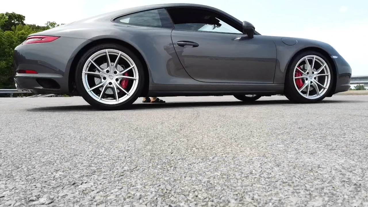 2017 Porsche 991 Carrera 4S - Image 13 of 28
