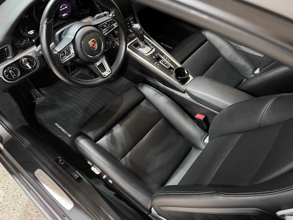 2017 Porsche 991 Carrera 4S - Image 7 of 28