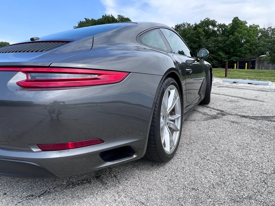 2017 Porsche 991 Carrera 4S - Image 20 of 28