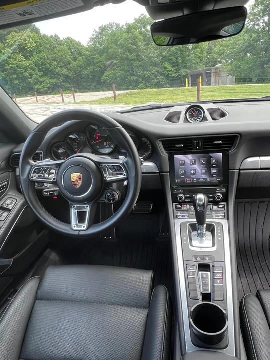 2017 Porsche 991 Carrera 4S - Image 26 of 28