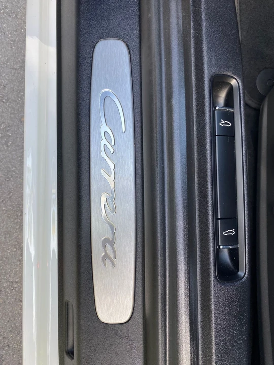 2017 Porsche 911 - Image 16 of 16