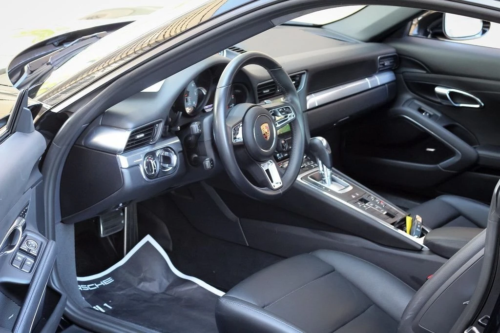 2017 Porsche 991 Carrera S - Image 7 of 11