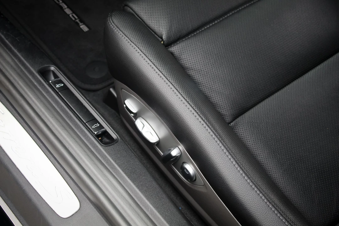 2017 Porsche 991 Carrera S - Image 8 of 15