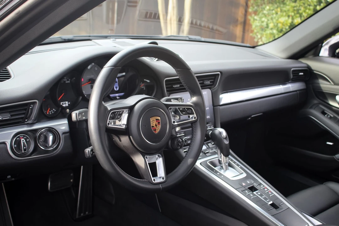 2017 Porsche 991 Carrera S - Image 10 of 15