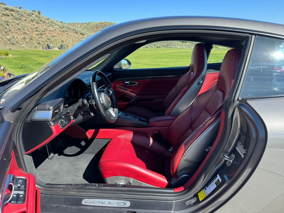 2017 Porsche 991 Carrera 4S - Image 9 of 15
