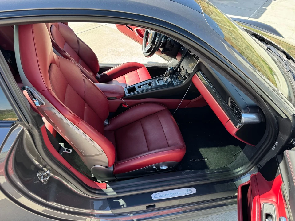 2017 Porsche 991 Carrera 4S - Image 10 of 15