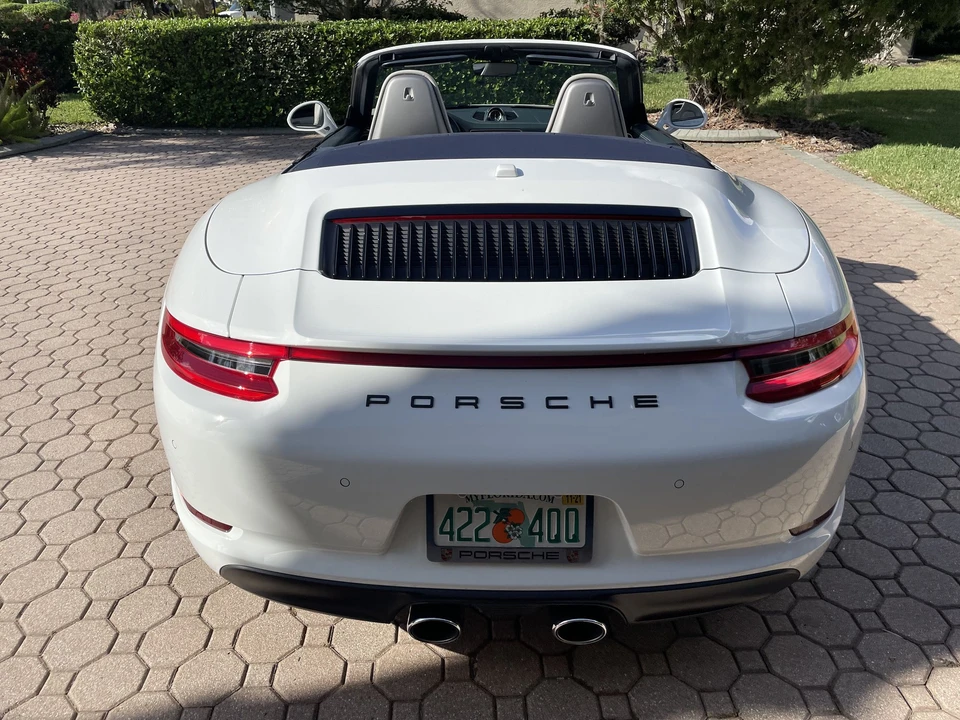 2017 Porsche 991 Carrera 4S - Image 10 of 23
