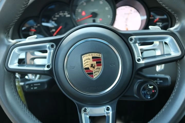 2017 Porsche 991 Carrera 4S - Image 20 of 23