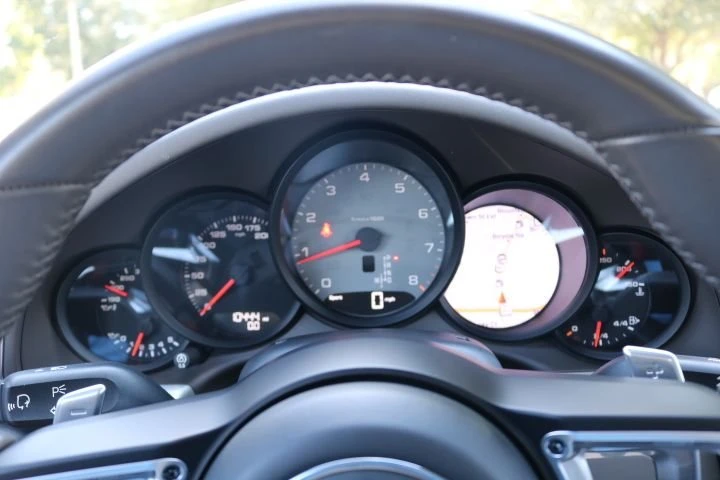 2017 Porsche 991 Carrera 4S - Image 12 of 23