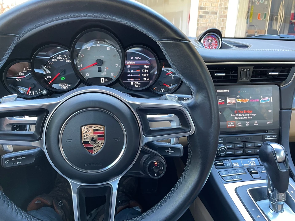 2017 Porsche 991 Carrera 4S - Image 5 of 6