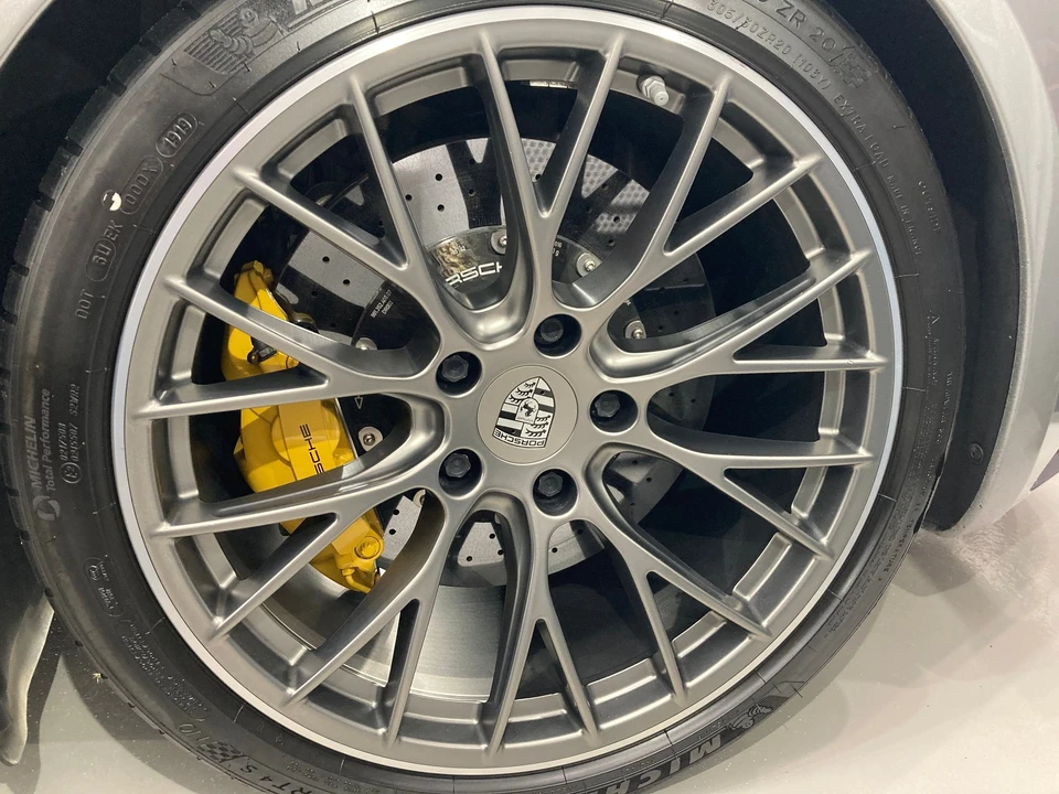 2017 Porsche 991 Carrera 4S - Image 20 of 31