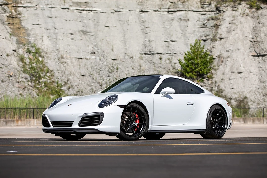 2017 Porsche 991 Carrera 4S - Image 9 of 29