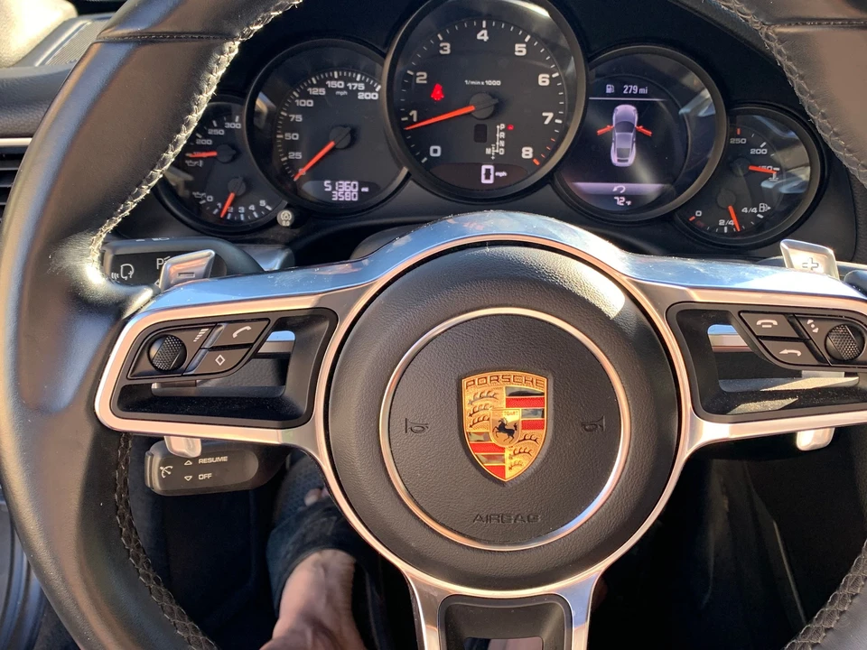 2017 Porsche 991 Carrera - Image 9 of 14