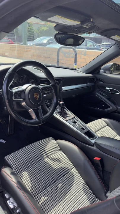 2017 Porsche 991 Carrera - Image 8 of 11