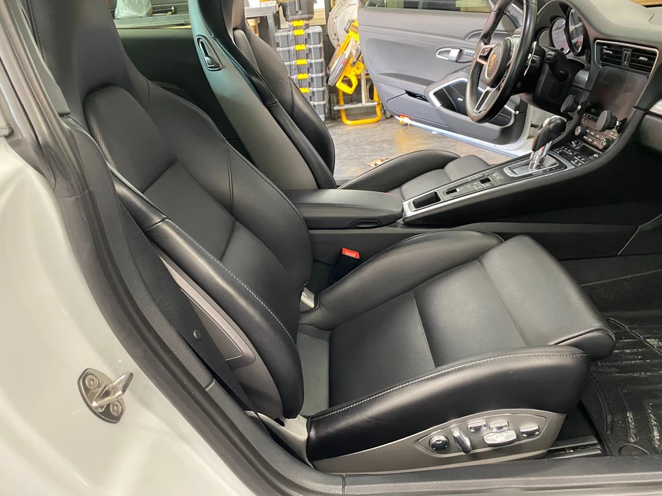 2017 Porsche 991 Carrera - Image 9 of 17