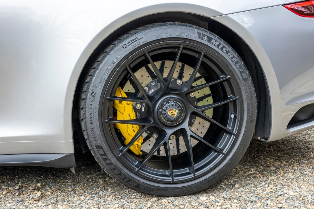 2017 Porsche 991 Carrera GTS - Image 10 of 19