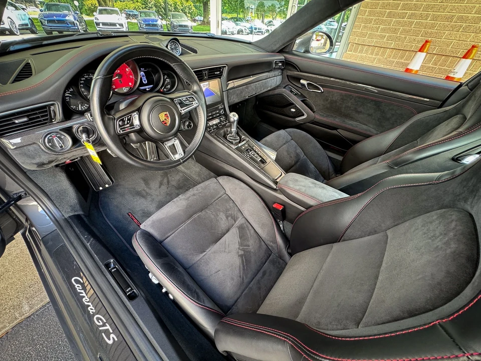 2018 Porsche 991 Carrera GTS - Image 8 of 11